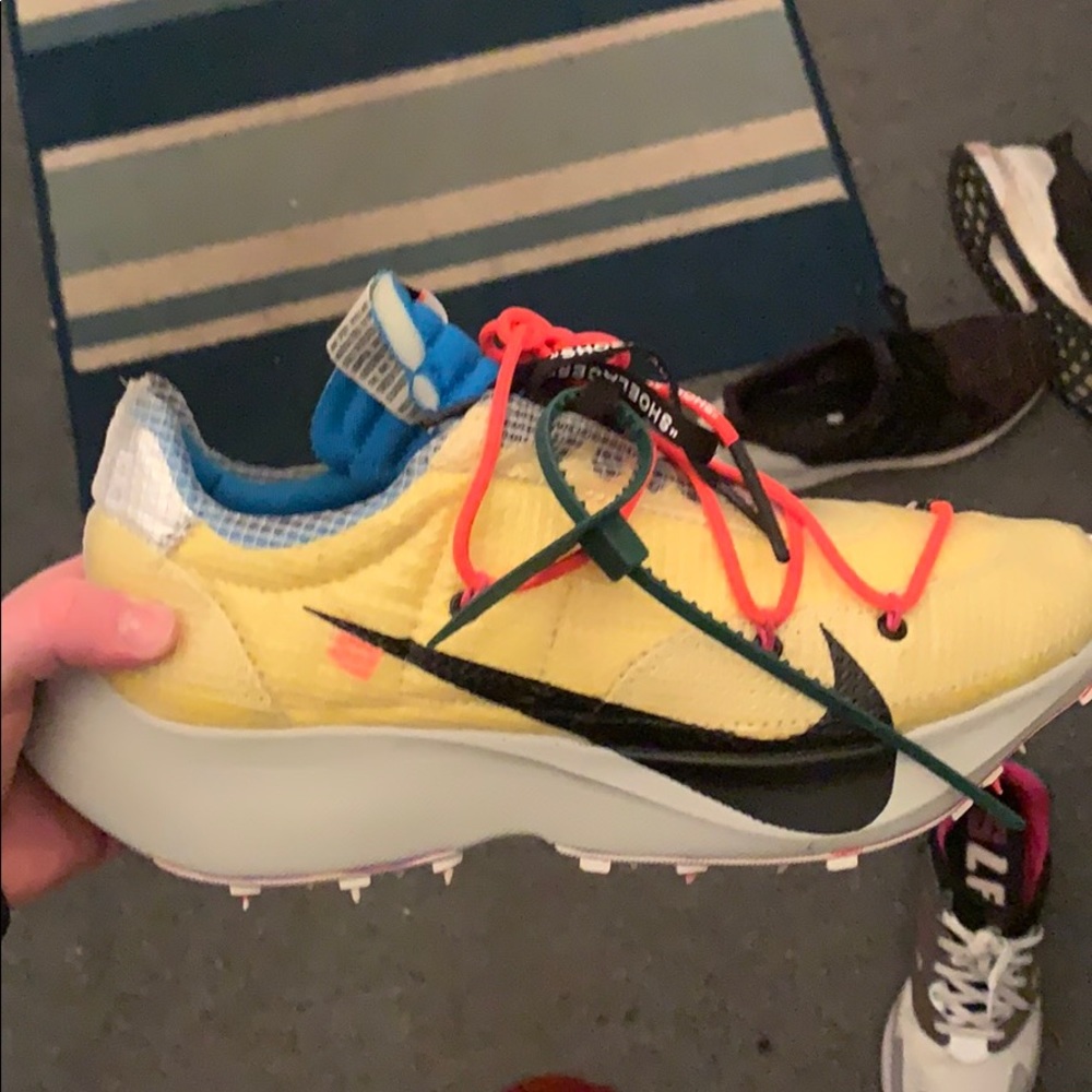 Size 11 Nike offwhite vaperstreets